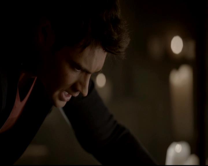 VampireDiariesWorld-dot-org_4x01GrowingPains1341.jpg