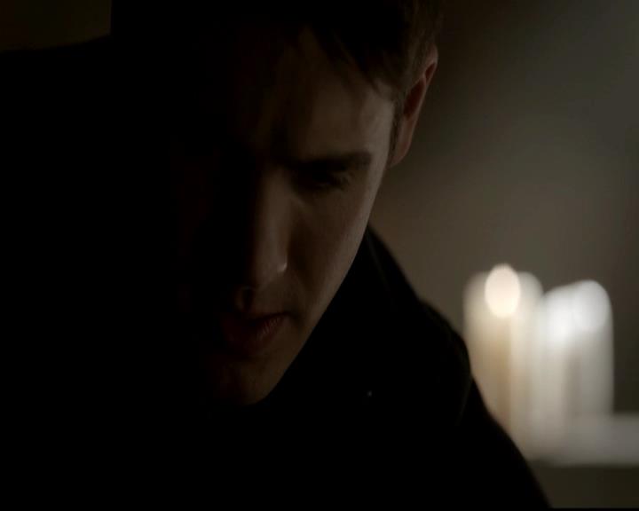 VampireDiariesWorld-dot-org_4x01GrowingPains1355.jpg