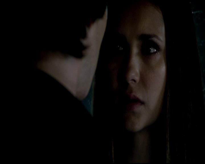 VampireDiariesWorld-dot-org_4x01GrowingPains2035.jpg