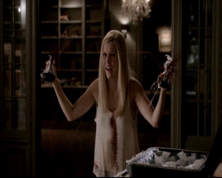 VampireDiariesWorld-dot-org_4x01GrowingPains2090.jpg