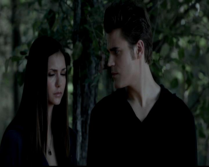 VampireDiariesWorld-dot-org_4x02Memorial0045.jpg