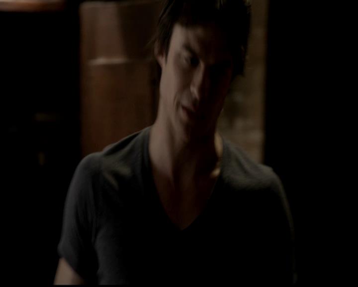 VampireDiariesWorld-dot-org_4x02Memorial0077.jpg