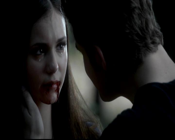 VampireDiariesWorld-dot-org_4x02Memorial0099.jpg