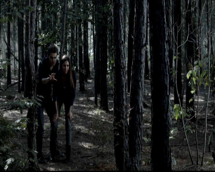 VampireDiariesWorld-dot-org_4x02Memorial0138.jpg