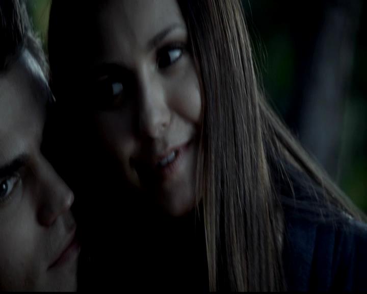 VampireDiariesWorld-dot-org_4x02Memorial0144.jpg