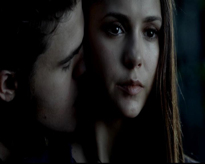 VampireDiariesWorld-dot-org_4x02Memorial0179.jpg