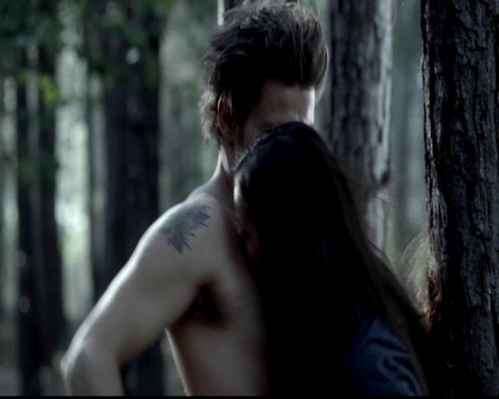 VampireDiariesWorld-dot-org_4x02Memorial0188.jpg