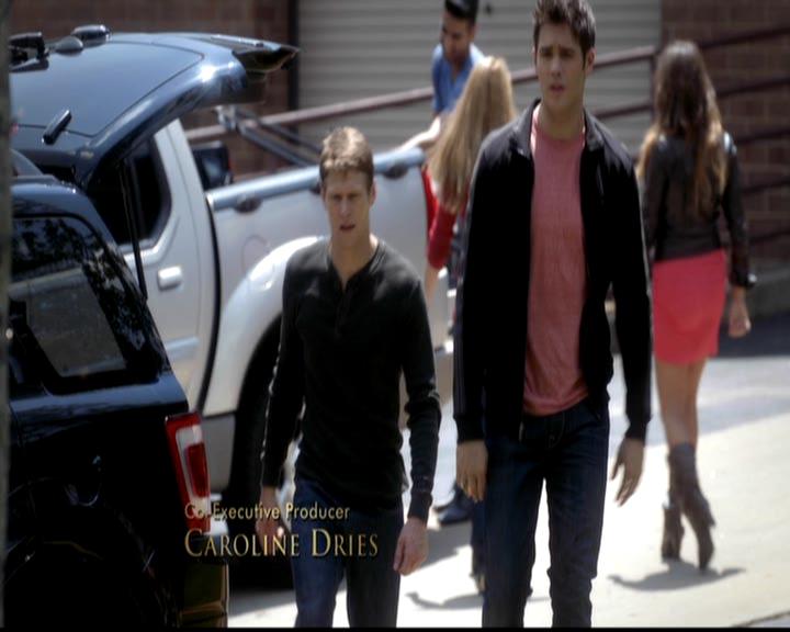 VampireDiariesWorld-dot-org_4x02Memorial0326.jpg