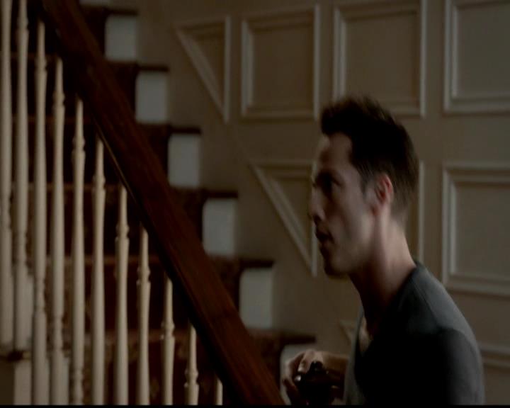 VampireDiariesWorld-dot-org_4x02Memorial0683.jpg