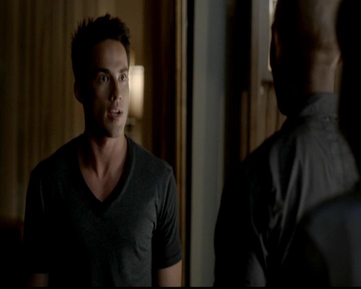 VampireDiariesWorld-dot-org_4x02Memorial0688.jpg