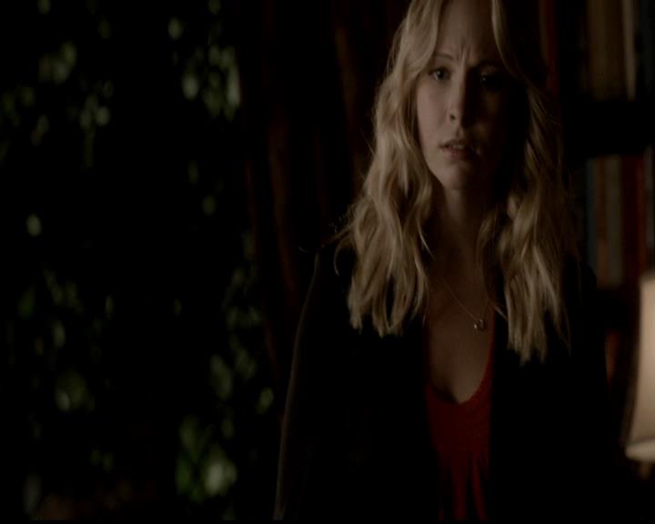 VampireDiariesWorld-dot-org_4x02Memorial0727.jpg