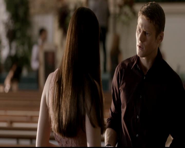 VampireDiariesWorld-dot-org_4x02Memorial0760.jpg