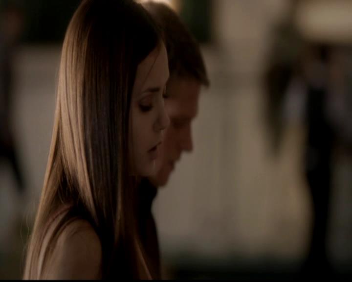 VampireDiariesWorld-dot-org_4x02Memorial0766.jpg