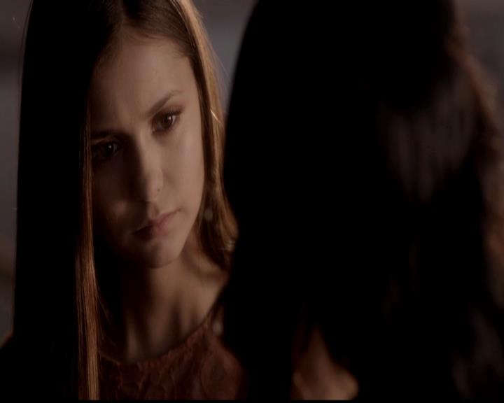 VampireDiariesWorld-dot-org_4x02Memorial0870.jpg