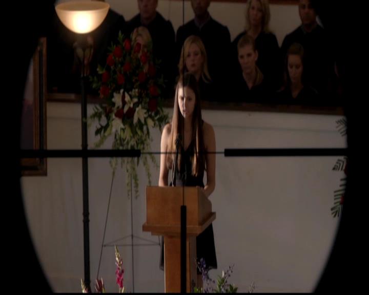 VampireDiariesWorld-dot-org_4x02Memorial1389.jpg