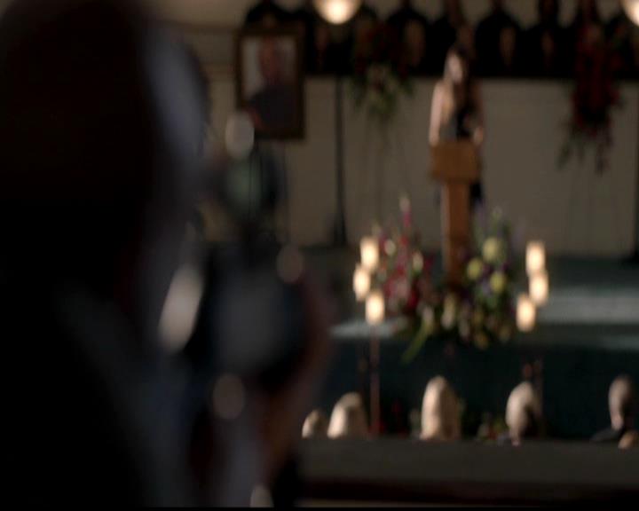 VampireDiariesWorld-dot-org_4x02Memorial1405.jpg