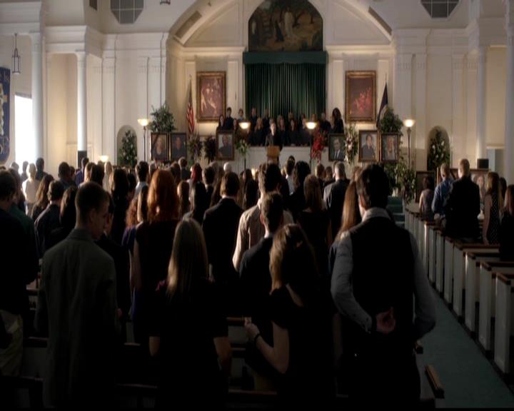 VampireDiariesWorld-dot-org_4x02Memorial1425.jpg