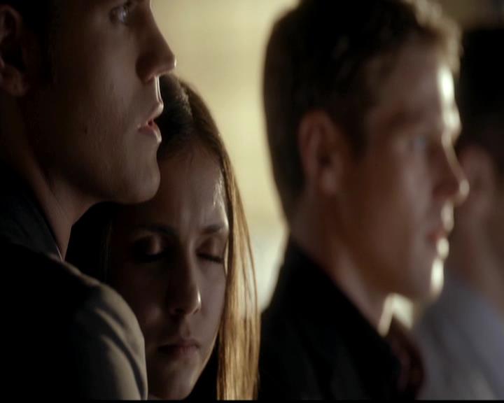 VampireDiariesWorld-dot-org_4x02Memorial1444.jpg