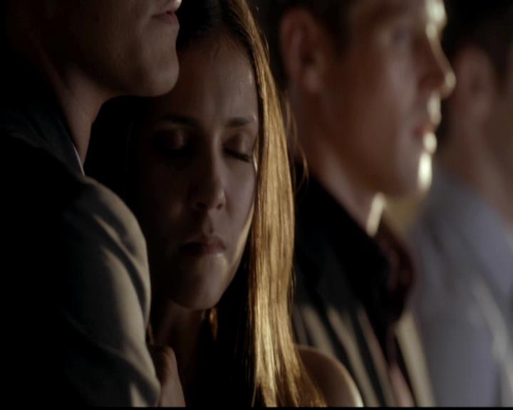 VampireDiariesWorld-dot-org_4x02Memorial1445.jpg