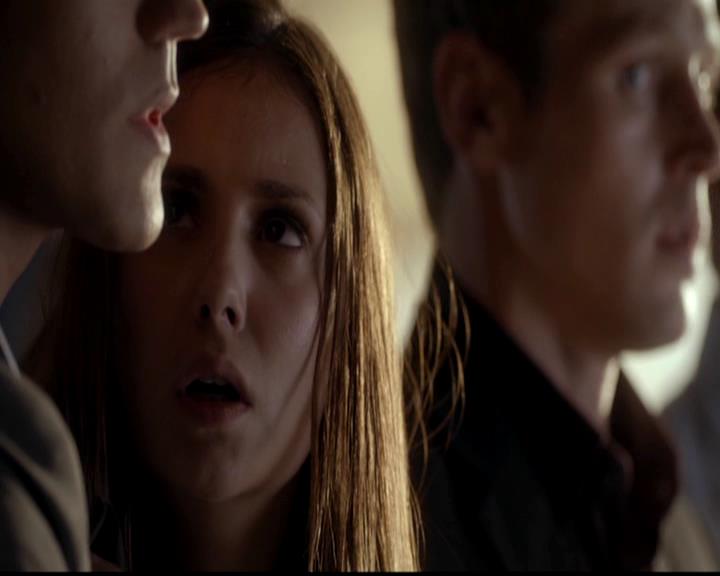 VampireDiariesWorld-dot-org_4x02Memorial1478.jpg