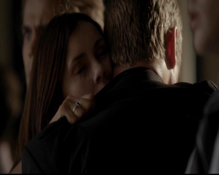 VampireDiariesWorld-dot-org_4x02Memorial1510.jpg