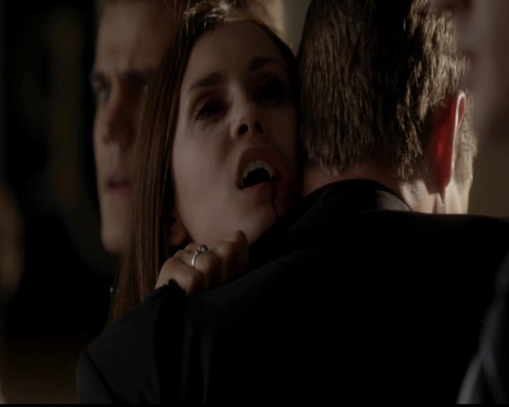 VampireDiariesWorld-dot-org_4x02Memorial1512.jpg