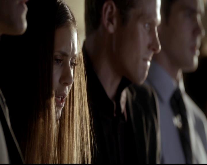 VampireDiariesWorld-dot-org_4x02Memorial1528.jpg