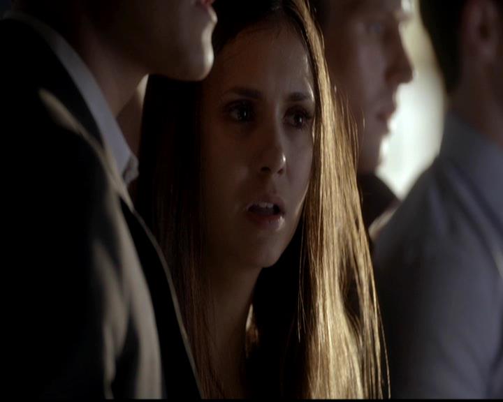 VampireDiariesWorld-dot-org_4x02Memorial1530.jpg