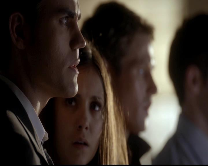 VampireDiariesWorld-dot-org_4x02Memorial1534.jpg