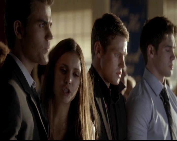 VampireDiariesWorld-dot-org_4x02Memorial1535.jpg