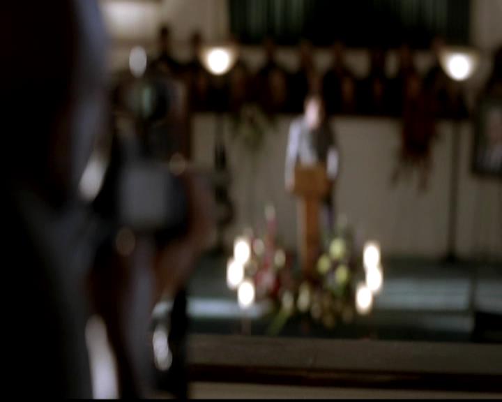 VampireDiariesWorld-dot-org_4x02Memorial1549.jpg