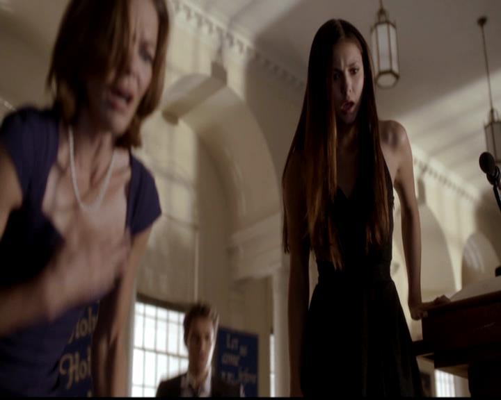 VampireDiariesWorld-dot-org_4x02Memorial1580.jpg