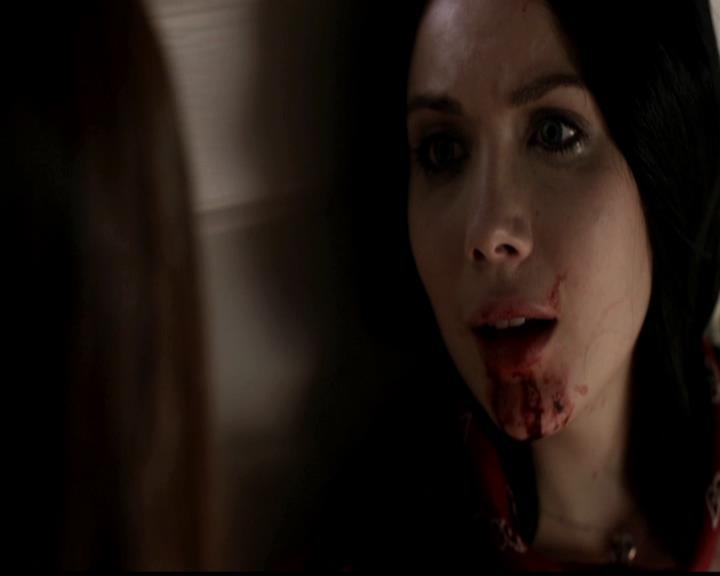 VampireDiariesWorld-dot-org_4x02Memorial1760.jpg