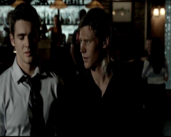 VampireDiariesWorld-dot-org_4x02Memorial1804.jpg