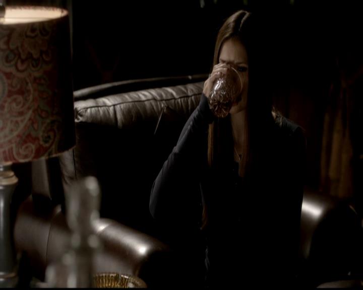 VampireDiariesWorld-dot-org_4x02Memorial1867.jpg