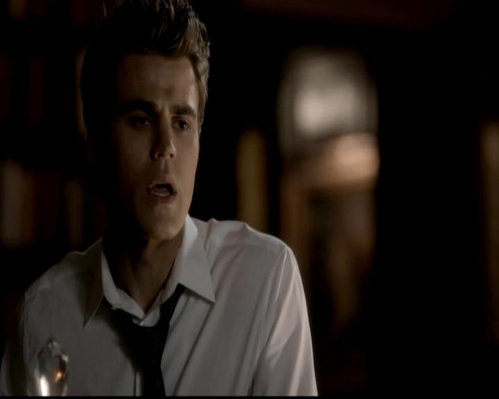 VampireDiariesWorld-dot-org_4x02Memorial1882.jpg