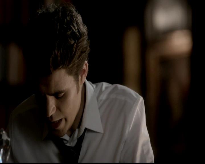 VampireDiariesWorld-dot-org_4x02Memorial1895.jpg