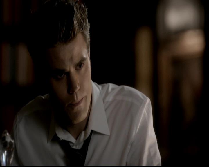 VampireDiariesWorld-dot-org_4x02Memorial1896.jpg