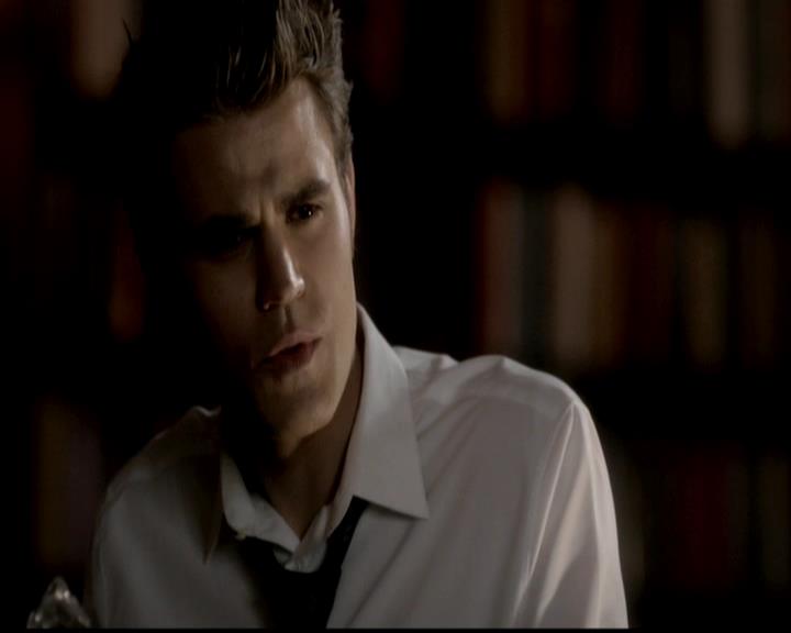 VampireDiariesWorld-dot-org_4x02Memorial1903.jpg