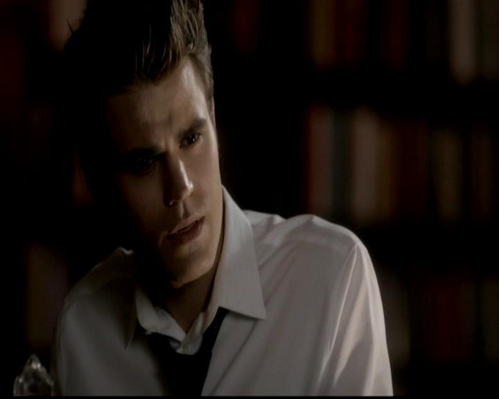 VampireDiariesWorld-dot-org_4x02Memorial1904.jpg