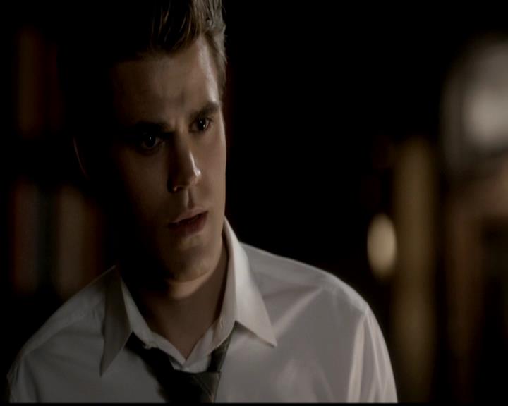 VampireDiariesWorld-dot-org_4x02Memorial1908.jpg