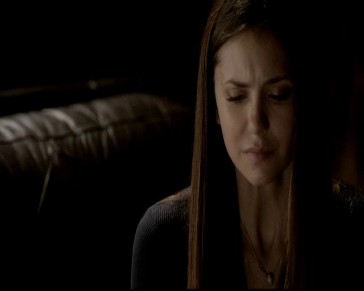 VampireDiariesWorld-dot-org_4x02Memorial1915.jpg