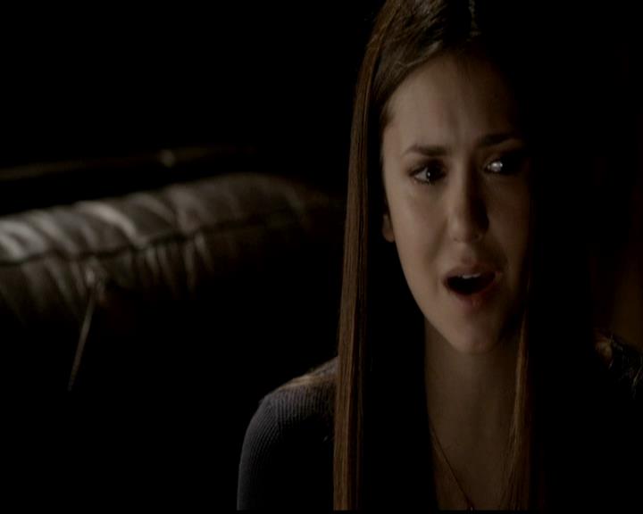 VampireDiariesWorld-dot-org_4x02Memorial1917.jpg