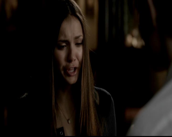 VampireDiariesWorld-dot-org_4x02Memorial1951.jpg