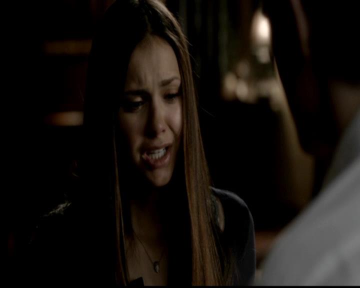 VampireDiariesWorld-dot-org_4x02Memorial1952.jpg