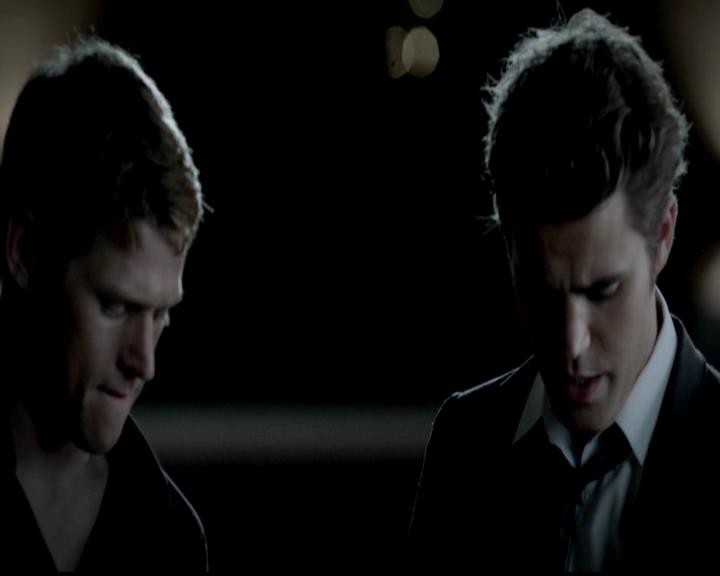 VampireDiariesWorld-dot-org_4x02Memorial1986.jpg