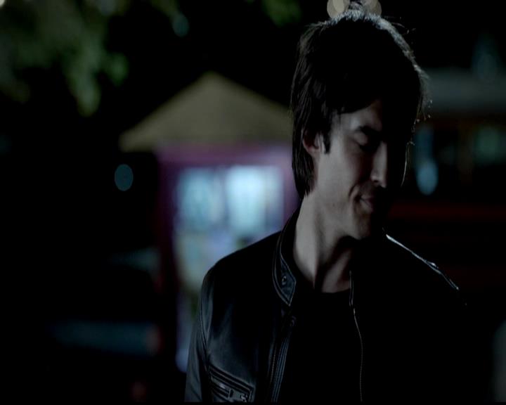 VampireDiariesWorld-dot-org_4x02Memorial2010.jpg