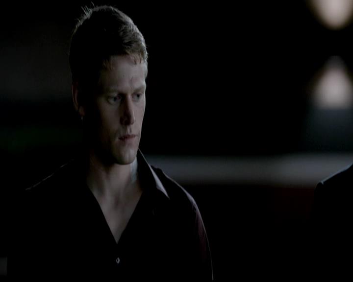 VampireDiariesWorld-dot-org_4x02Memorial2036.jpg