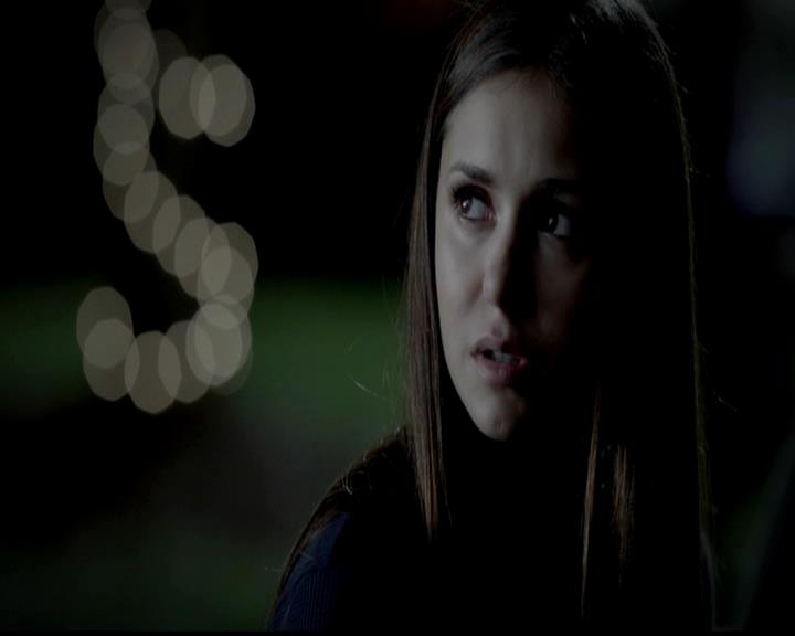 VampireDiariesWorld-dot-org_4x02Memorial2052.jpg