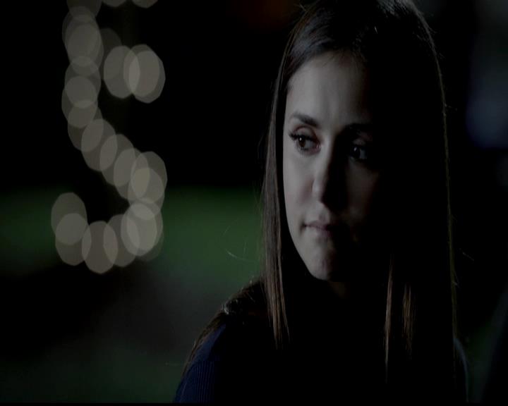 VampireDiariesWorld-dot-org_4x02Memorial2062.jpg